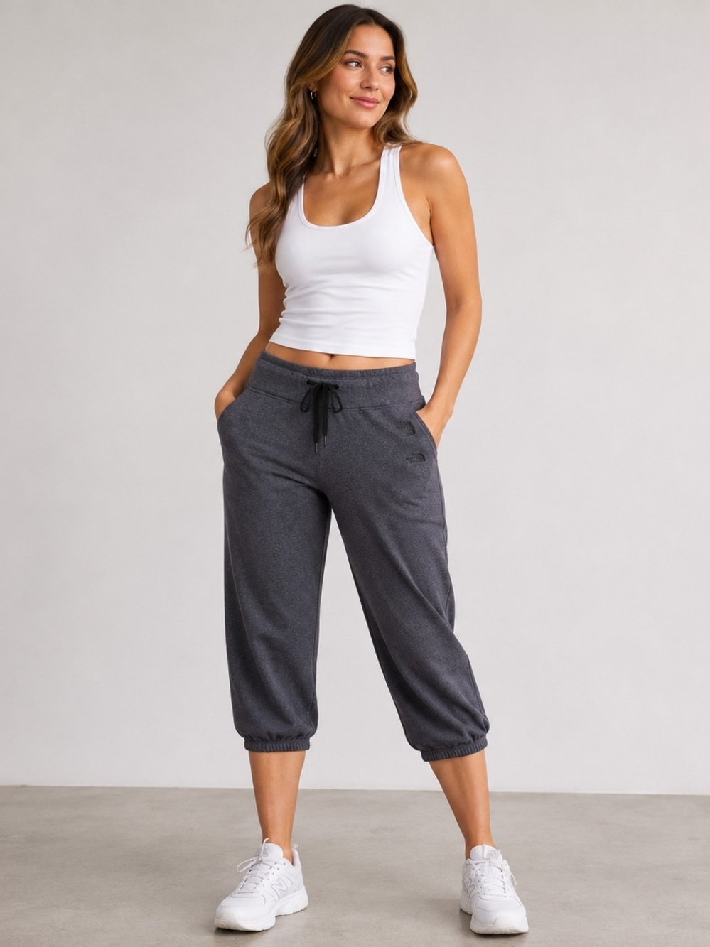 The North Face Women’s XXL Gray Drawstring Capri Active Pants Cropped